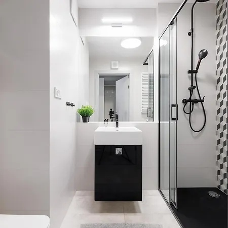 Ina Rent - Slaska 12 *